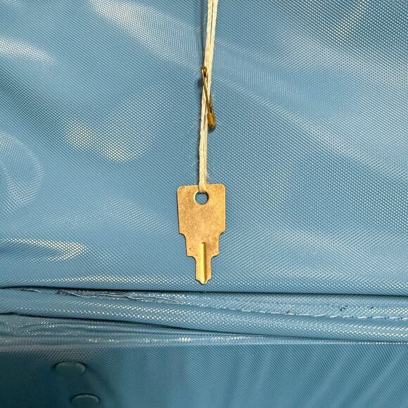 Vintage Flower Power Travel Case - Picture 7 of 11